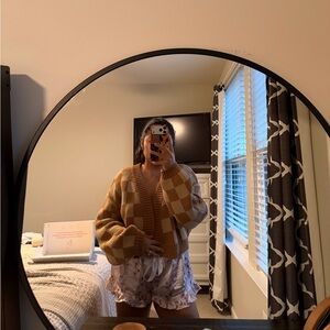 Grey bandit checkered cardigan